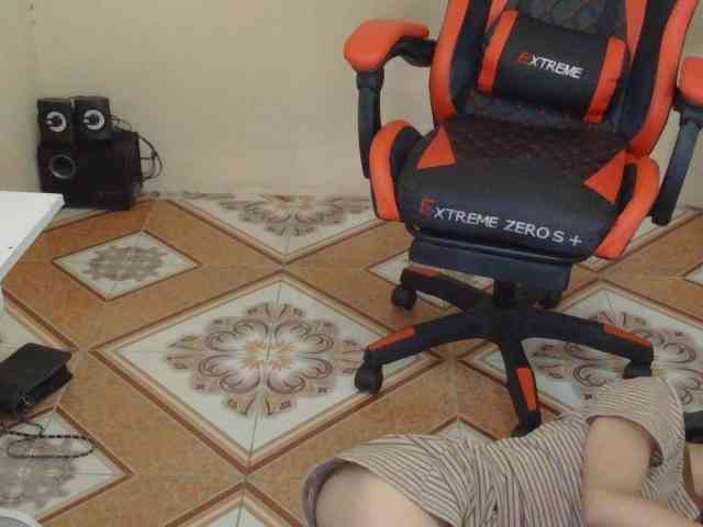 nana7777 webcam