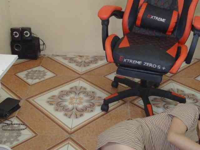 nana7777 webcam