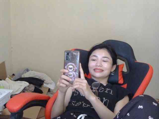 nana7777 webcam