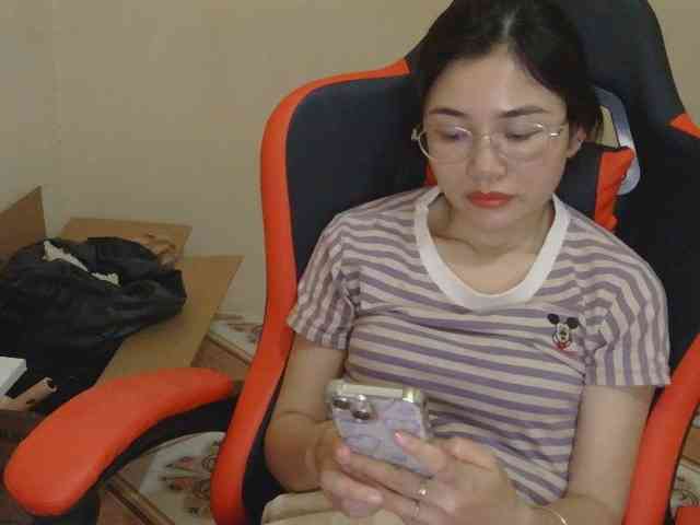 nana7777 webcam