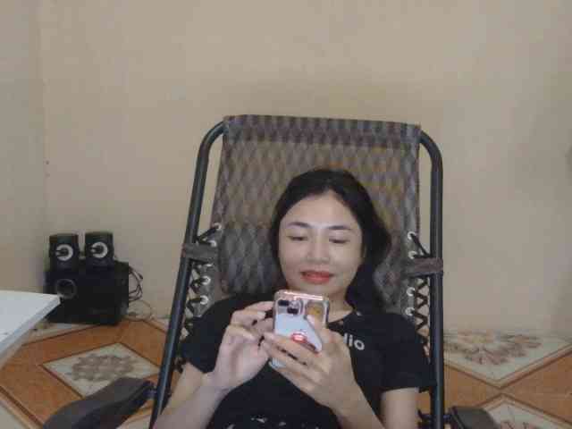 nana7777 Live Webcam on BongaCams