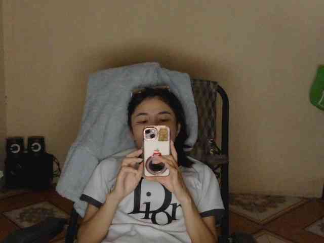 nana7777 webcam
