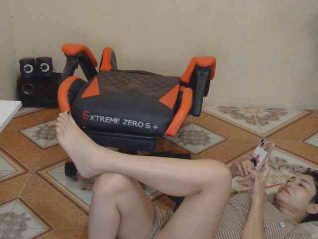 Model: nana7777