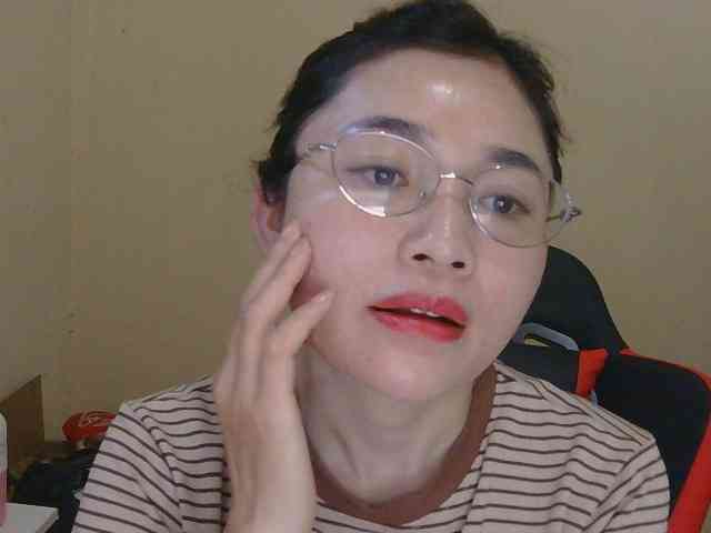 nana7777 webcam