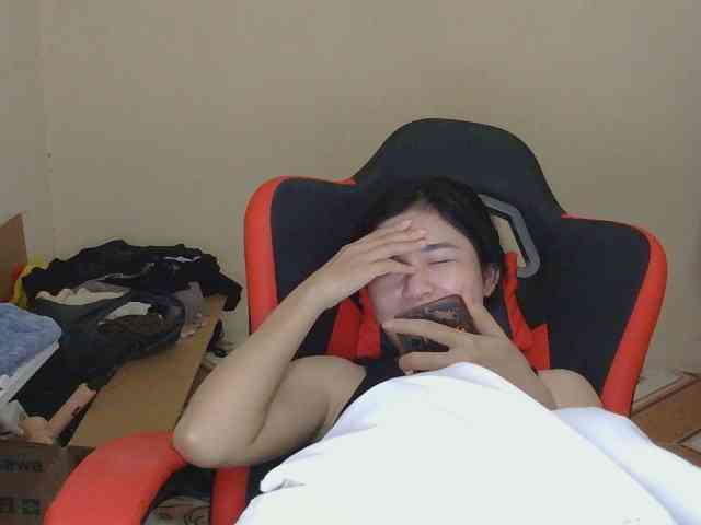 nana7777 webcam
