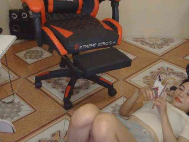 nana7777 webcam