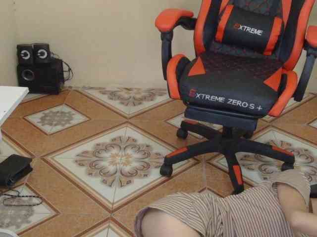 nana7777 webcam