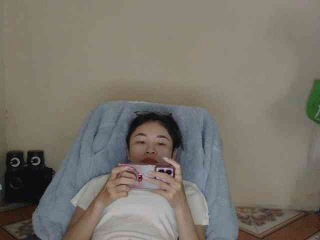 nana7777 webcam