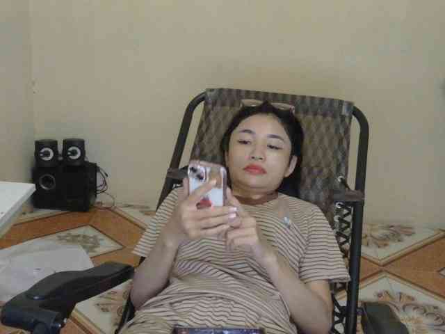nana7777 webcam