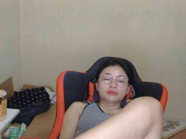 nana7777 webcam
