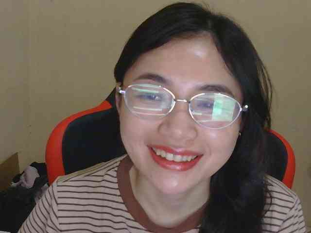 nana7777 webcam