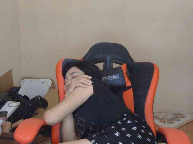 nana7777 webcam