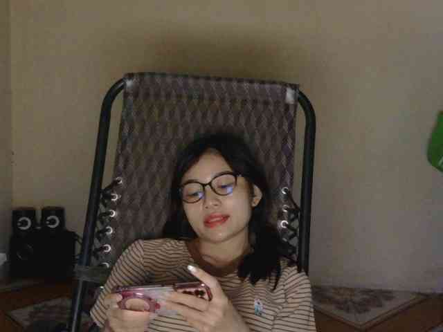 nana7777 webcam