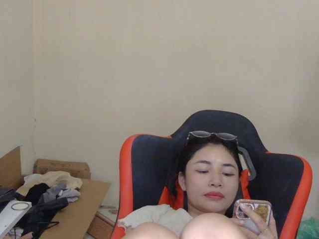 nana7777 webcam