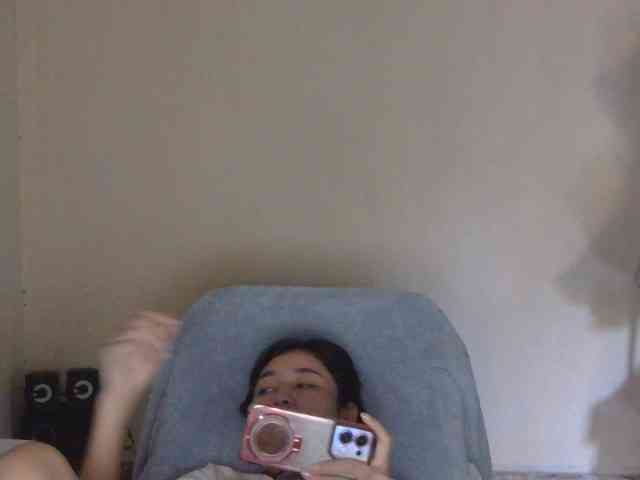 nana7777 webcam