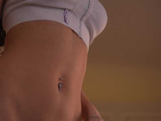 KyssaraPlay live cam on BongaCams