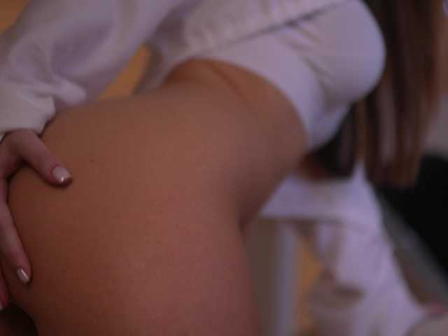 KyssaraPlay live cam on BongaCams
