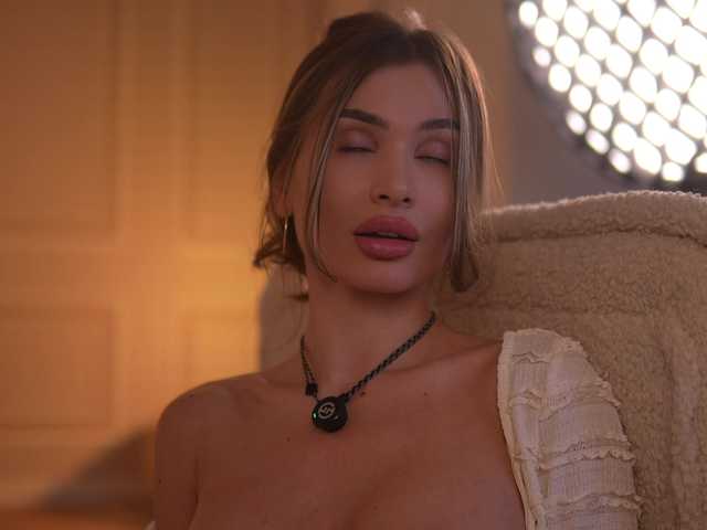KyssaraPlay live webcam show
