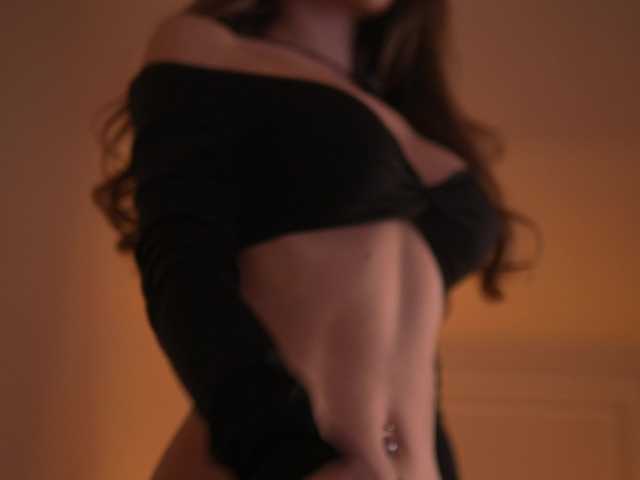 KyssaraPlay live cam on BongaCams
