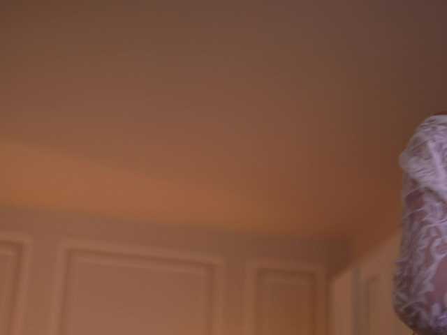 KyssaraPlay live cam on BongaCams