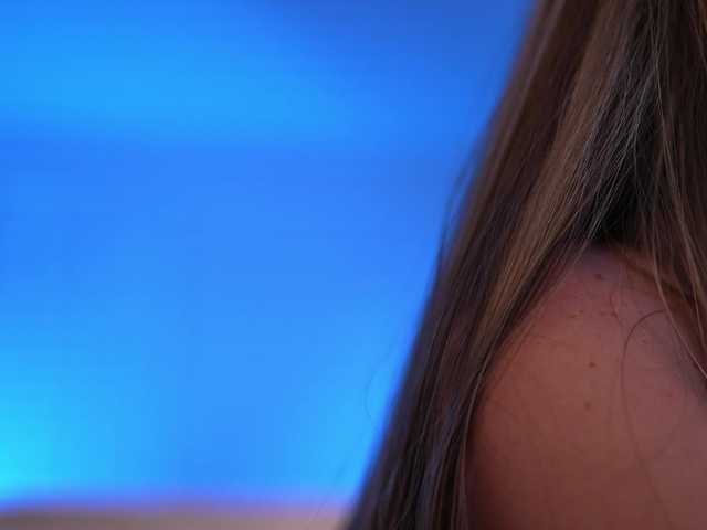 KyssaraPlay live cam on BongaCams