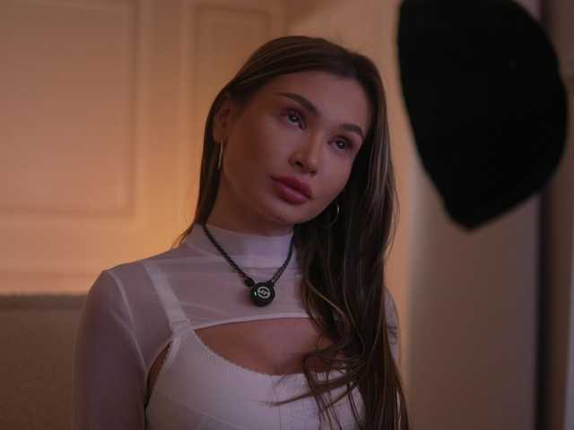 KyssaraPlay live cam on BongaCams