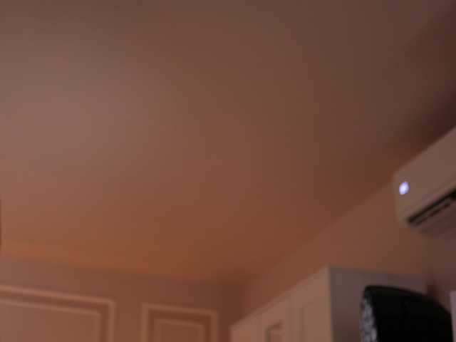 KyssaraPlay's BongaCams show and profile