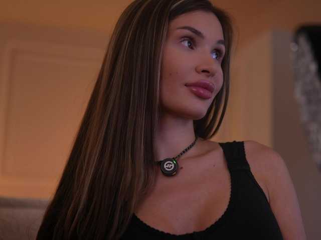 KyssaraPlay live cam on BongaCams