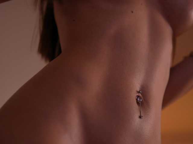 KyssaraPlay live cam on BongaCams