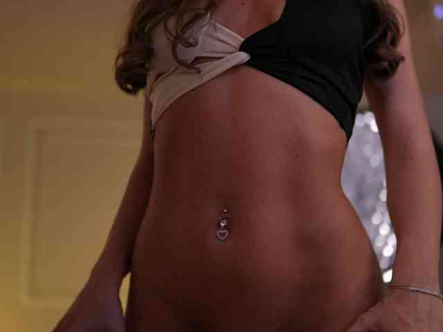 KyssaraPlay Live Webcam on BongaCams