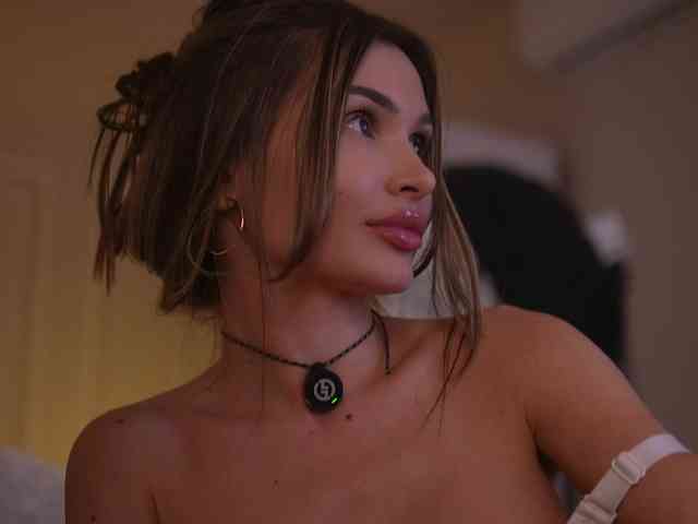 KyssaraPlay Sex Cam Show