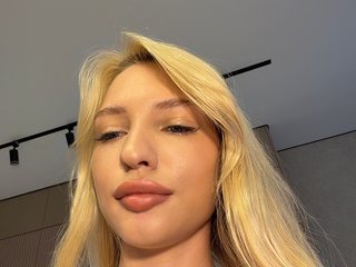Cristi-Candy Porn Show