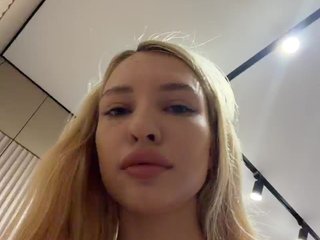 Cristi-Candy Porn Show