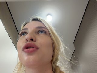 Cristi-Candy Porn Show