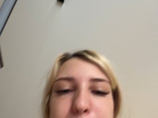 Cristi-Candy Porn Show