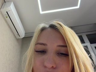 Cristi-Candy Porn Show