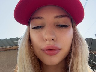 Cristi-Candy Porn Show
