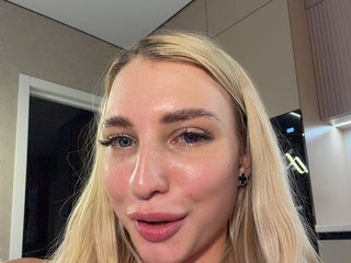 Cristi-Candy Porn Show