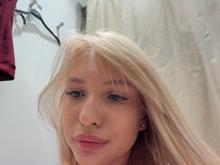 Cristi-Candy Porn Show