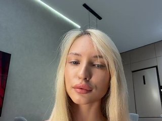 Cristi-Candy Porn Show