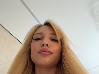 Cristi-Candy Porn Show