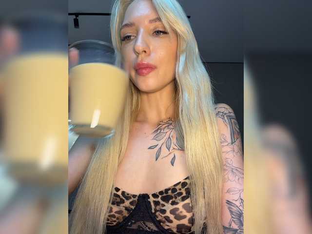 Live трансляция Cristi-Candy - slutnetki.online