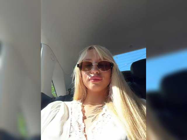 --Alessandra- preview