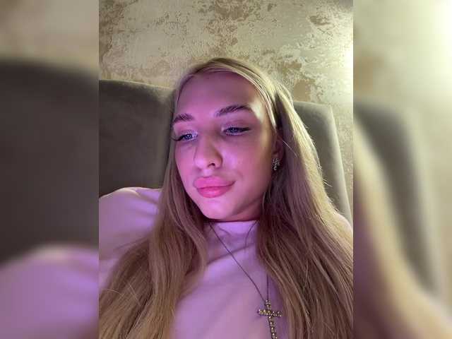 Live трансляция Cristi-Candy - slutnetki.online
