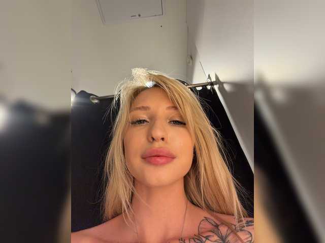 go to chat with Cristi-Candy