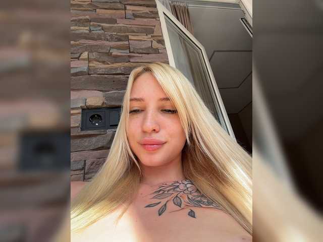 EwaBrown live webcam show