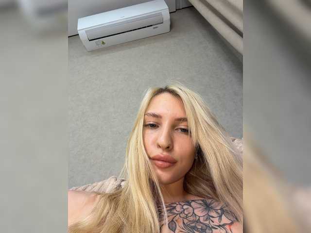 Live трансляция Cristi-Candy - slutnetki.online