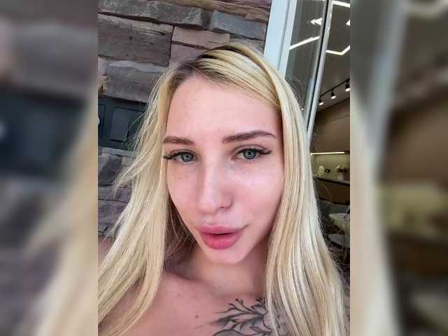 Cristi-Candy