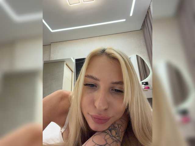 секс EwaBrown