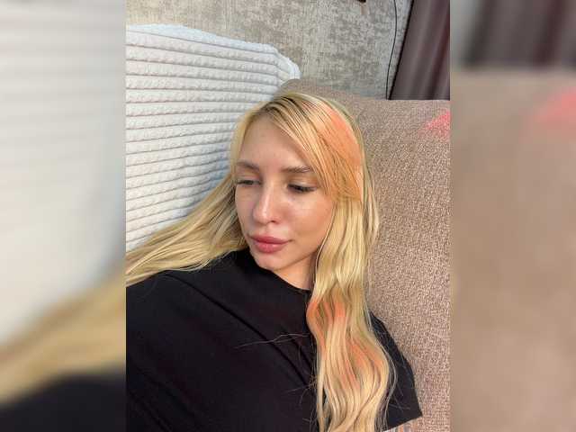 Cristi-Candy live webcam show